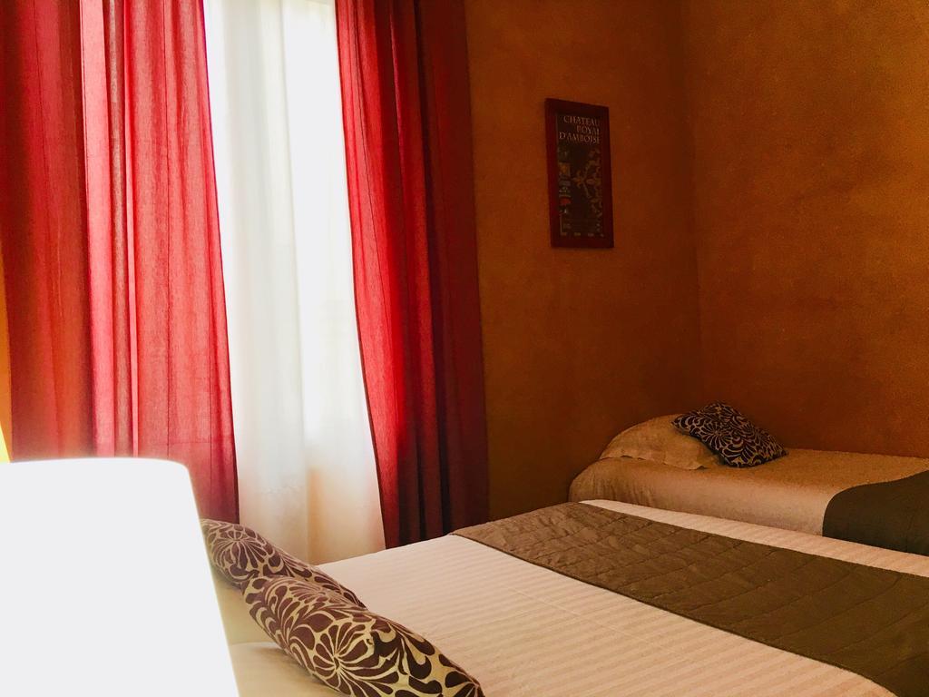 Hotel Moderne Tours Esterno foto