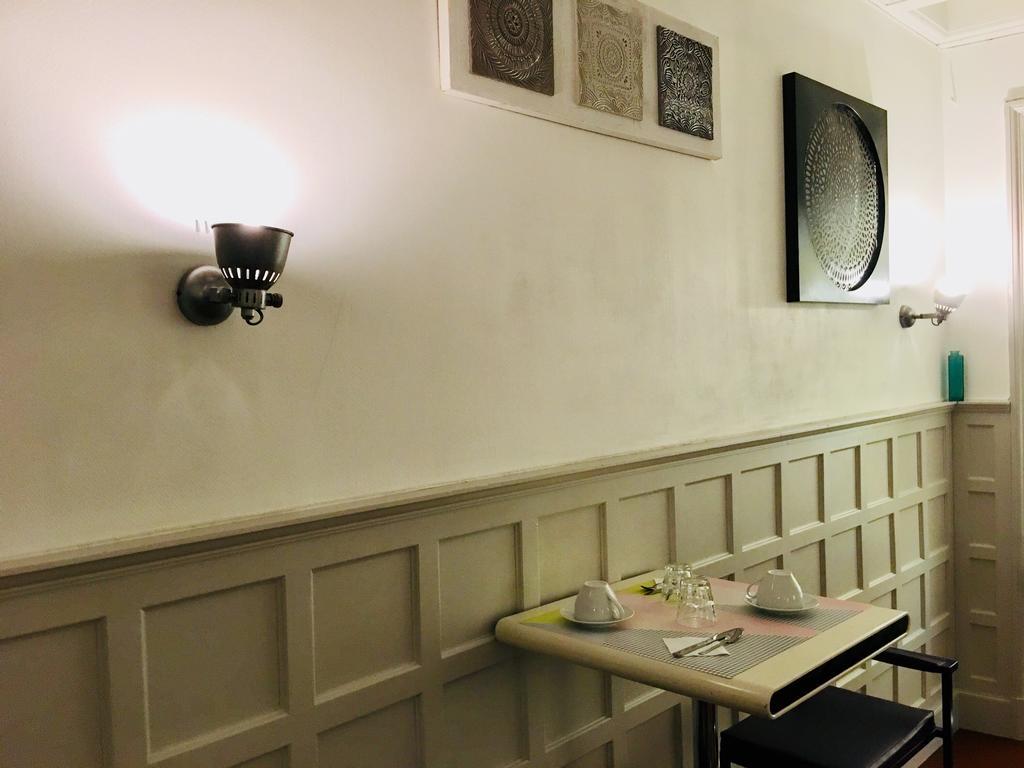 Hotel Moderne Tours Esterno foto