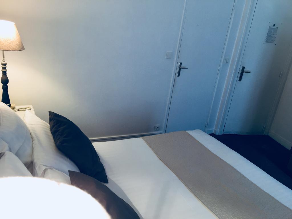 Hotel Moderne Tours Esterno foto